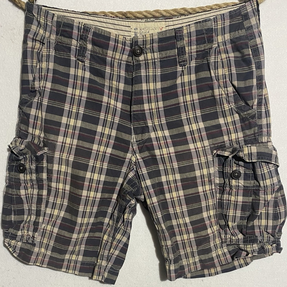 American Eagle Yellow Plaid Cargo Classic Length Shorts 34 Summer Fall